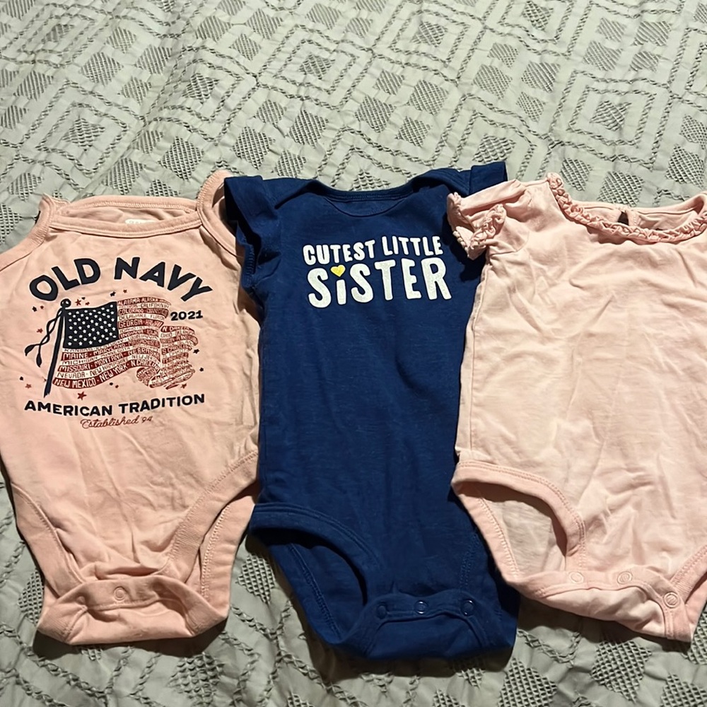Baby girl onesie bundle Carter’s & Old Navy!